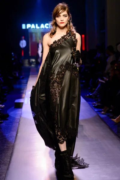 Look 67